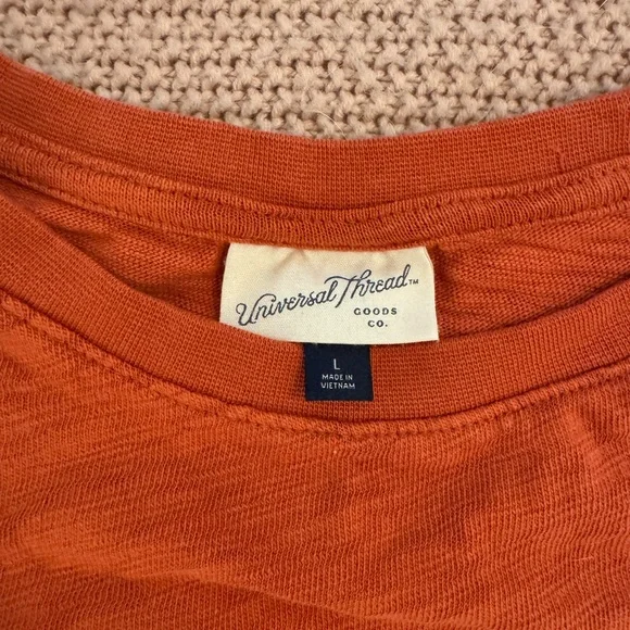 Universal Thread Rust Textured Top - Picture 4 of 6